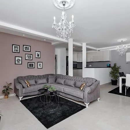 Appartement Schoene In Zelenka Mit Grosser Terrasse