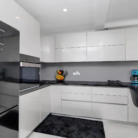 Appartement Schoene In Zelenka Mit Grosser Terrasse Makarska