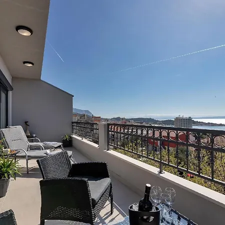 Appartement Schoene In Zelenka Mit Grosser Terrasse